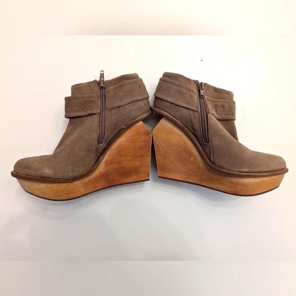 JEFFREY CAMPBELL Tasman Booties - Picture 6 of 7